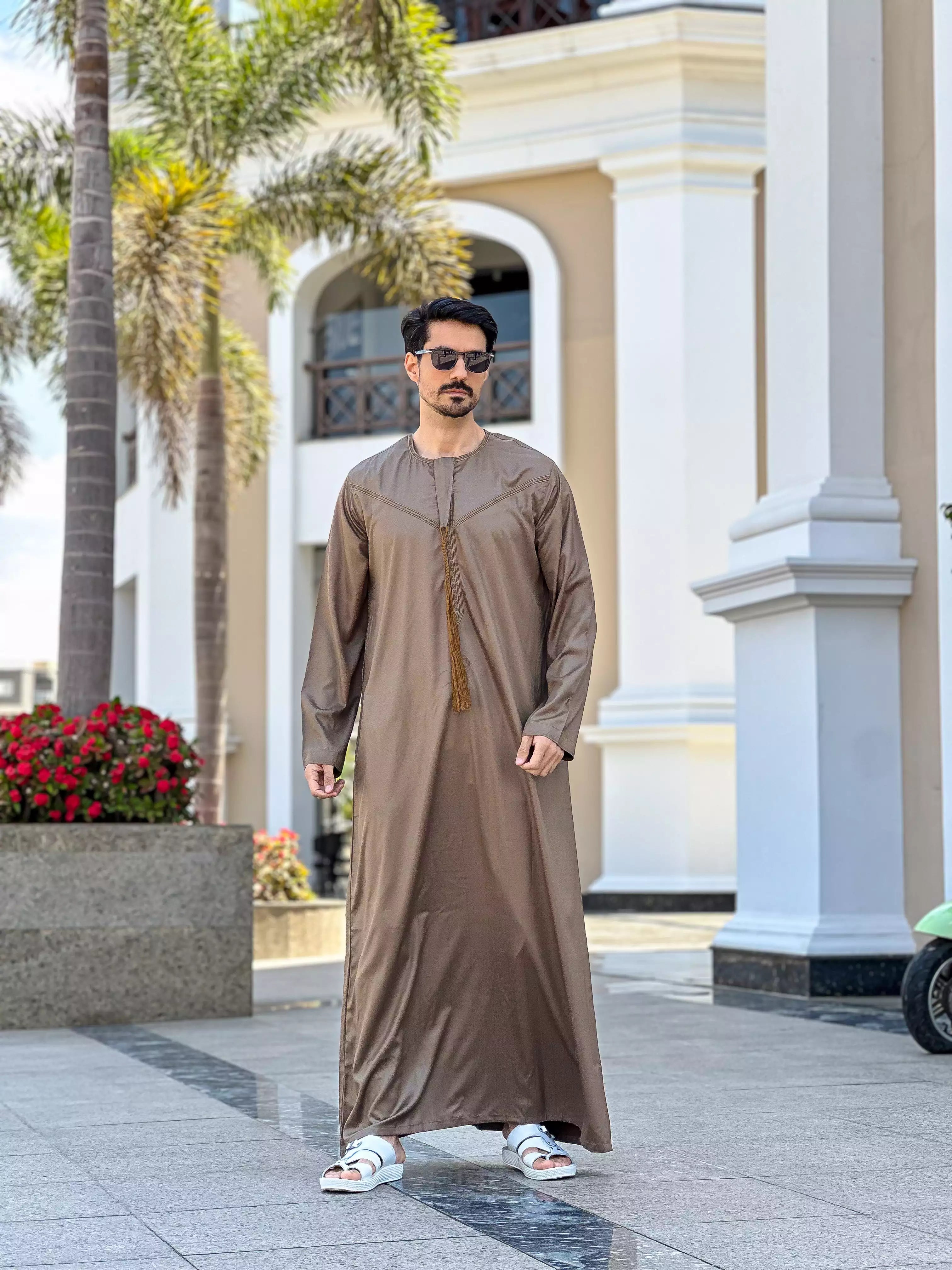 عباية نبتدى عمانى شرشوبة ستان الوان