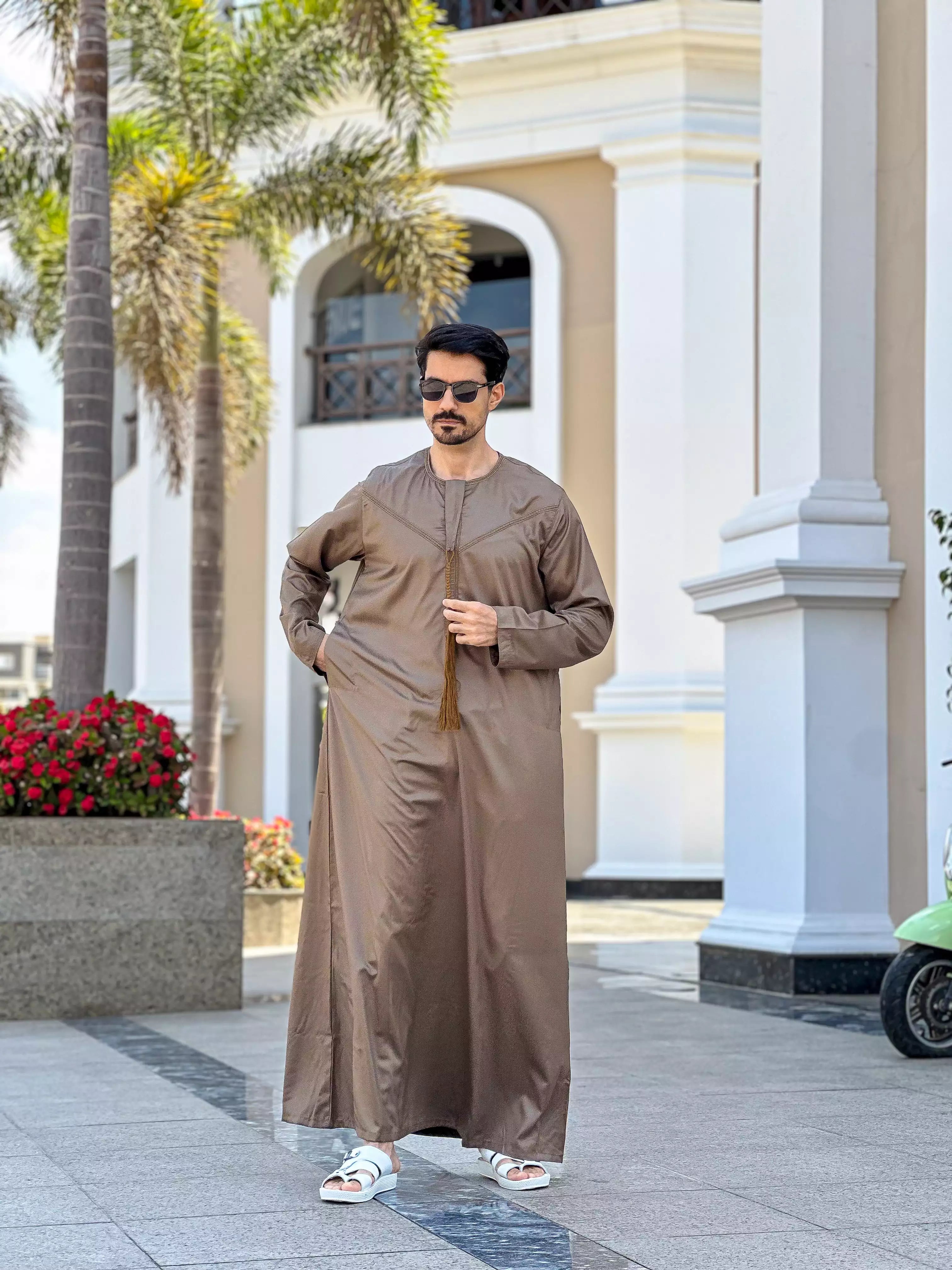 عباية نبتدى عمانى شرشوبة ستان الوان