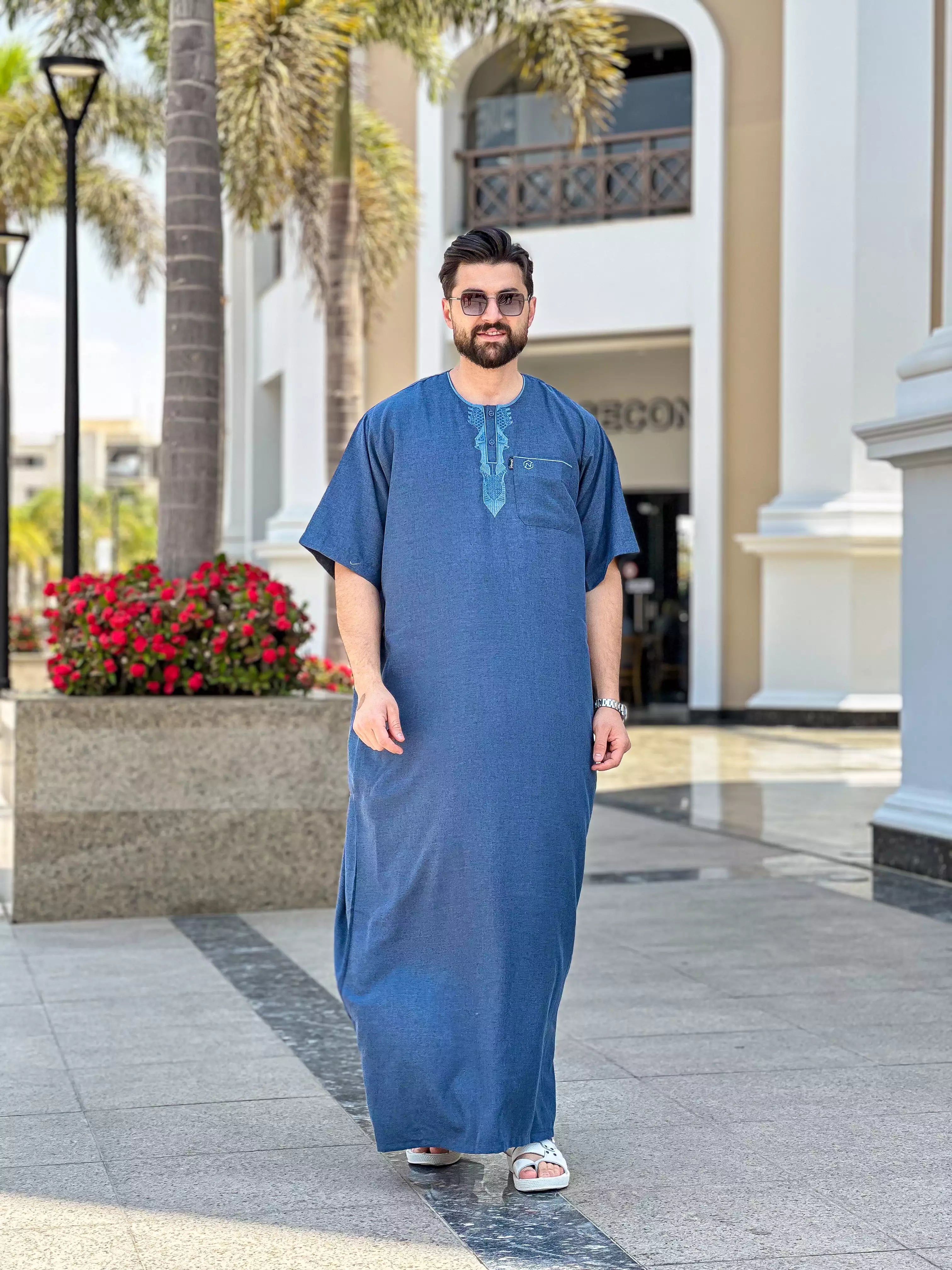 عبايه ريان نص كم كتان