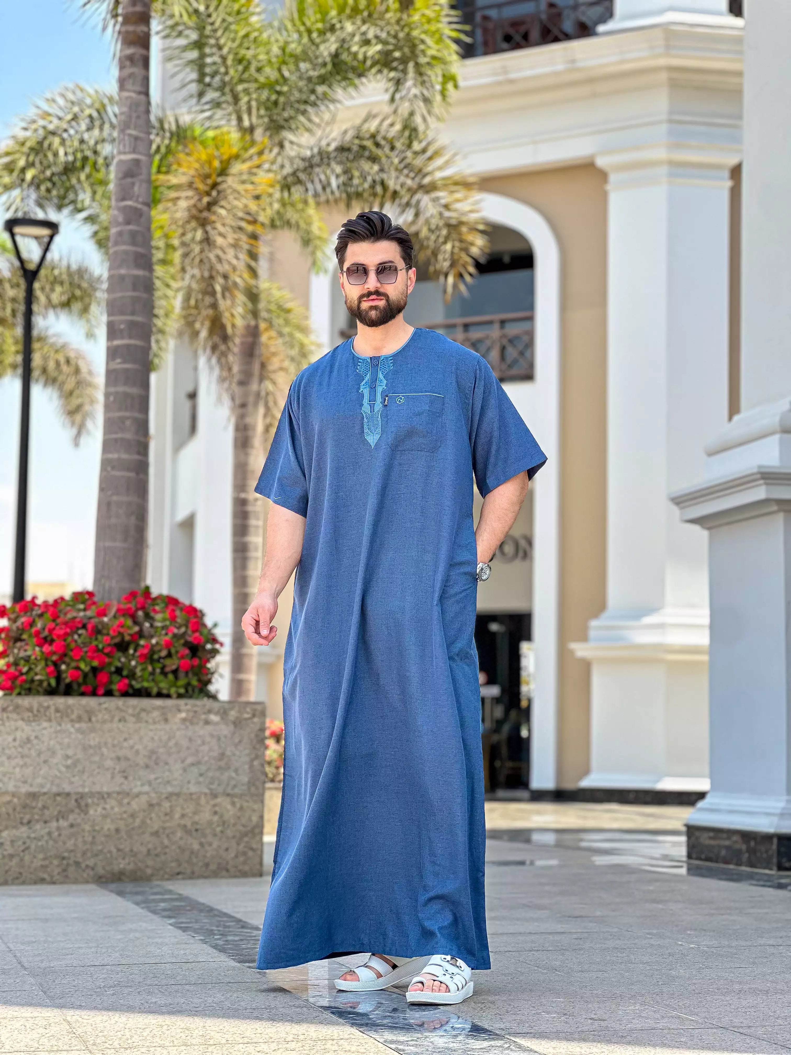 عبايه ريان نص كم كتان