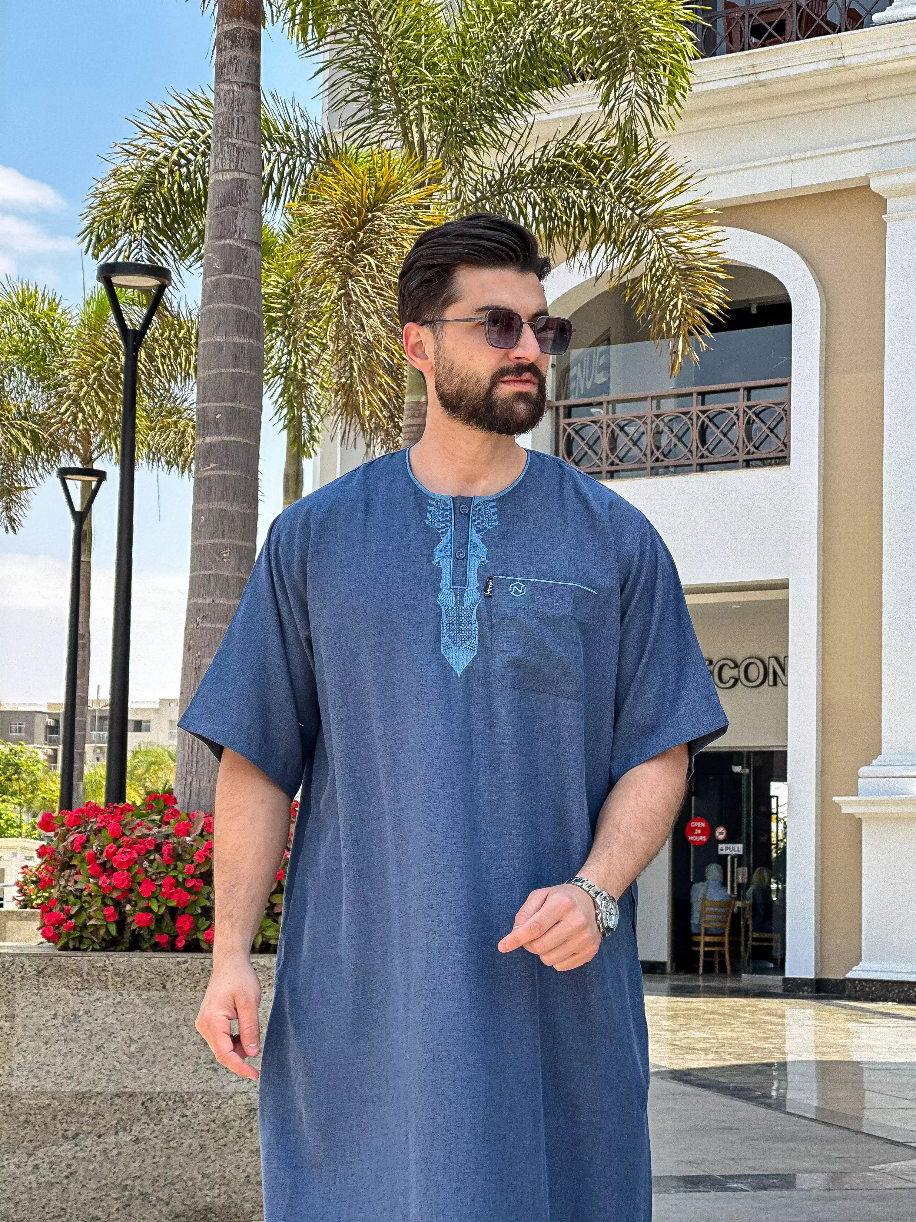 عبايه ريان نص كم كتان