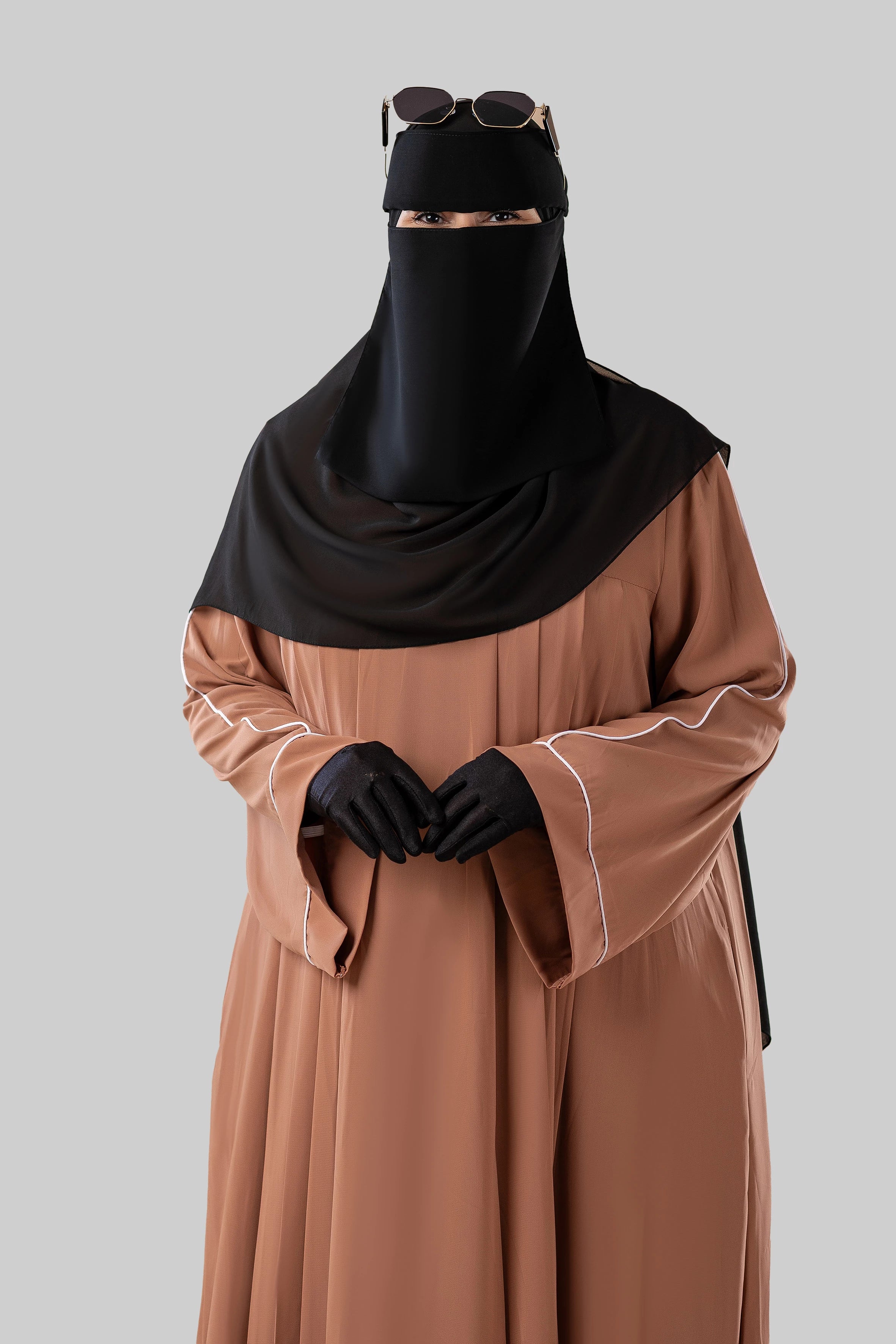 عباية ايمى