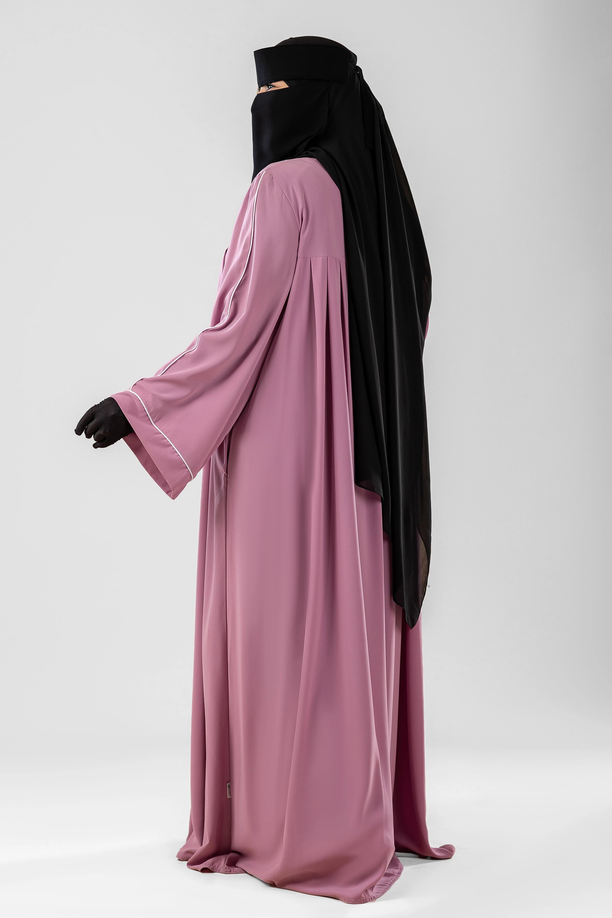 عباية ايمى