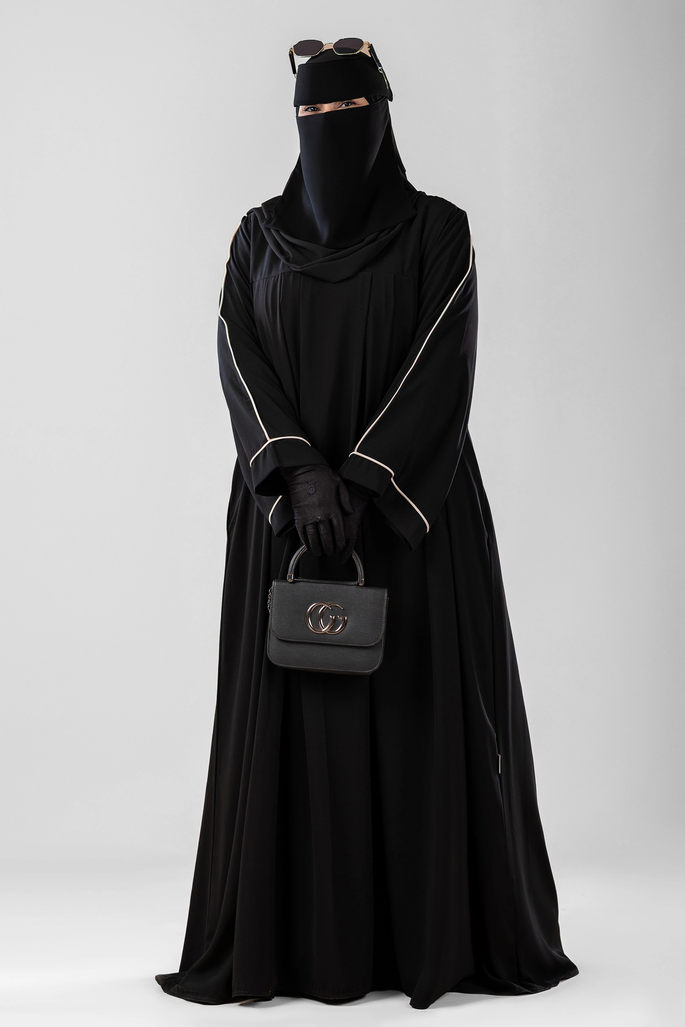 عباية ايمى