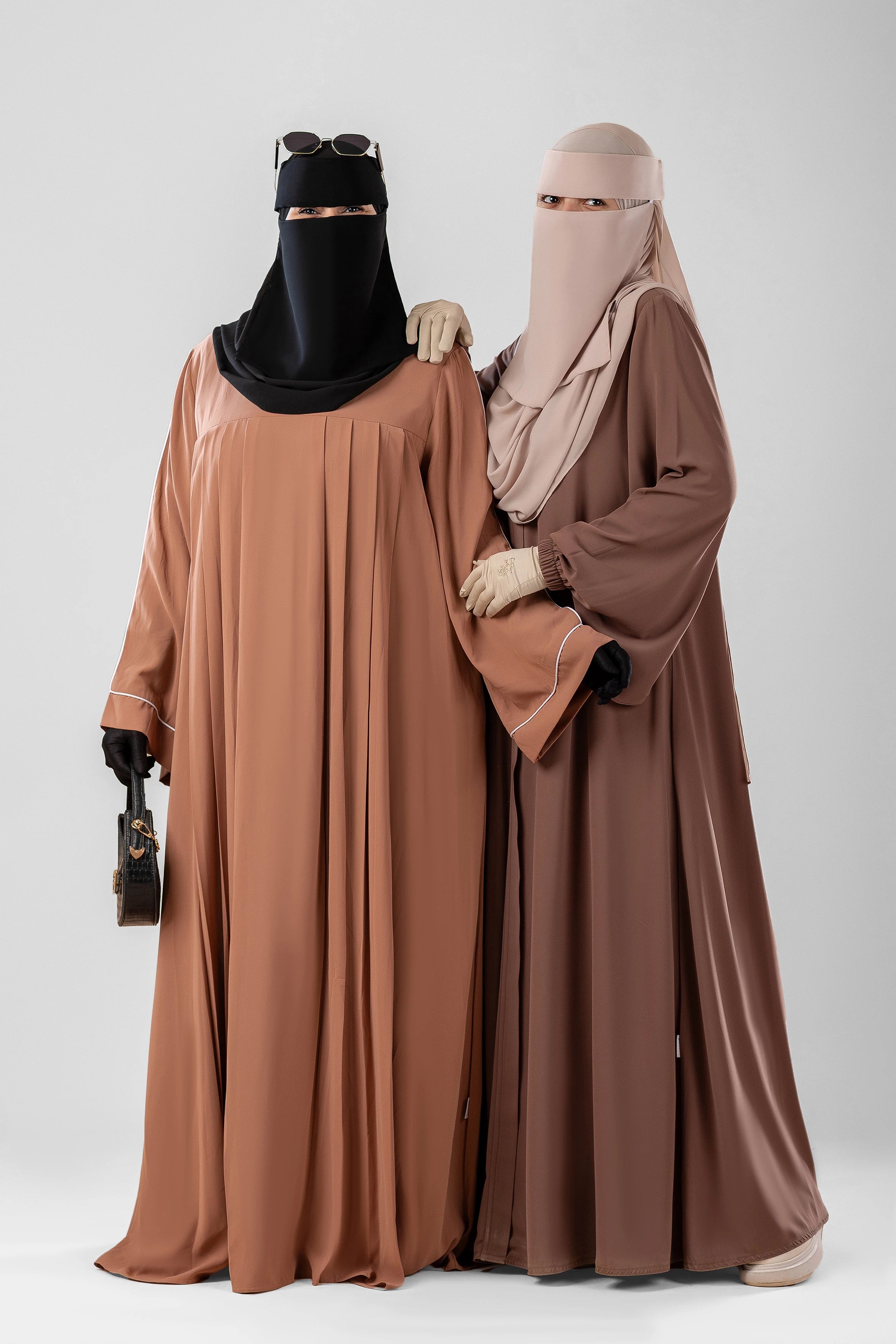 عباية ايمى