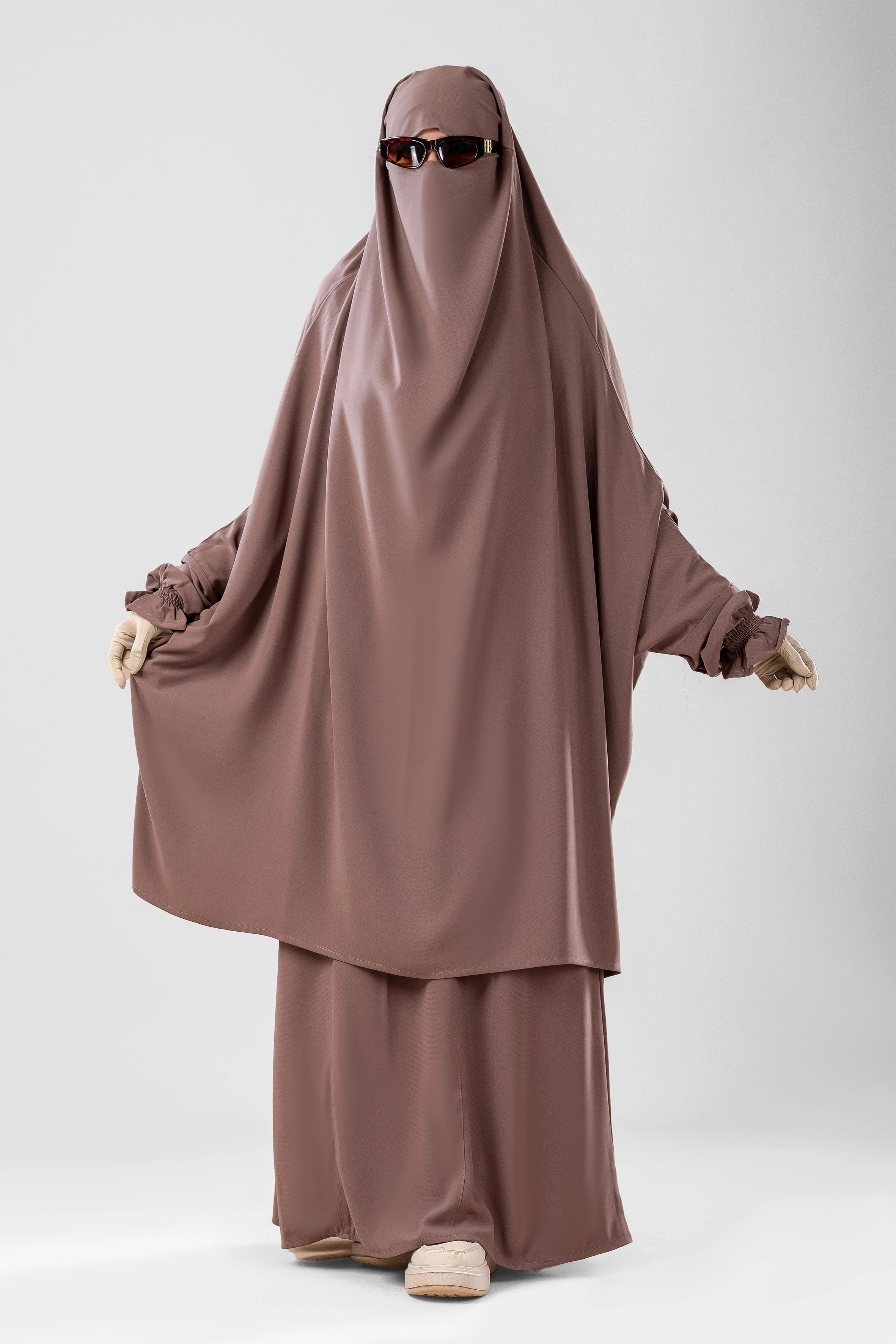 ادناء فرنسي