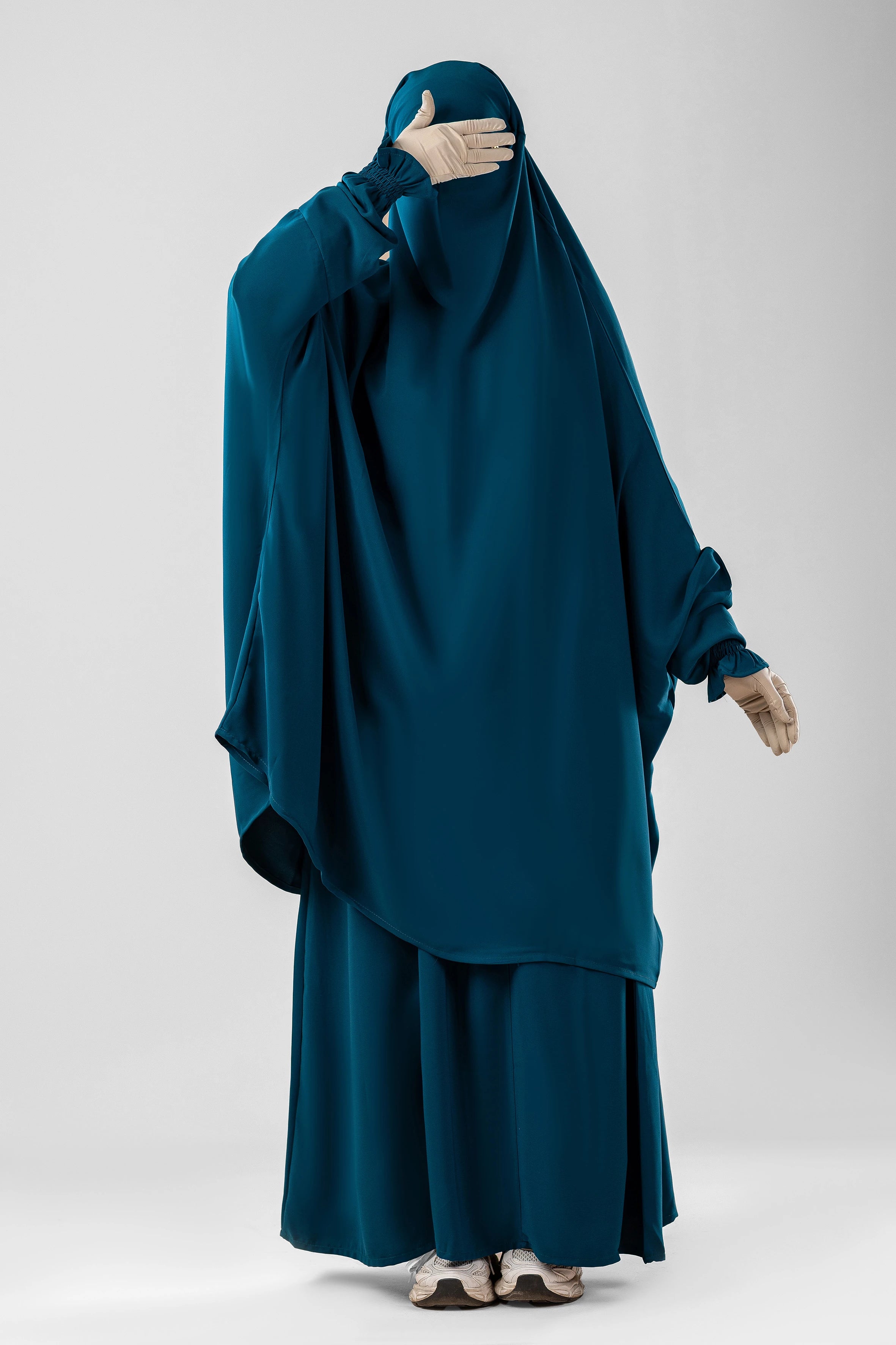 ادناء فرنسي