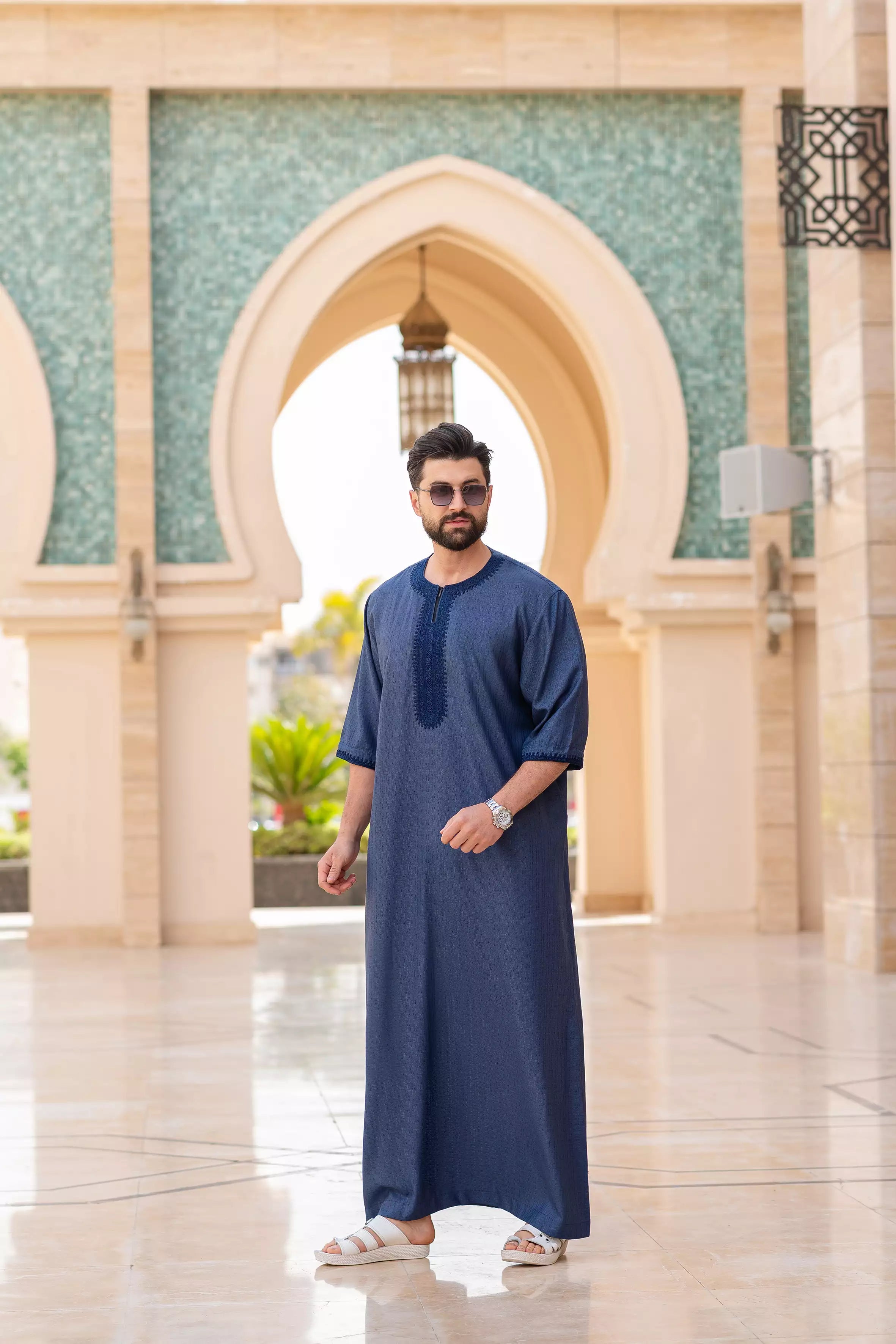 عبايه نبتدي  موسى نص كم