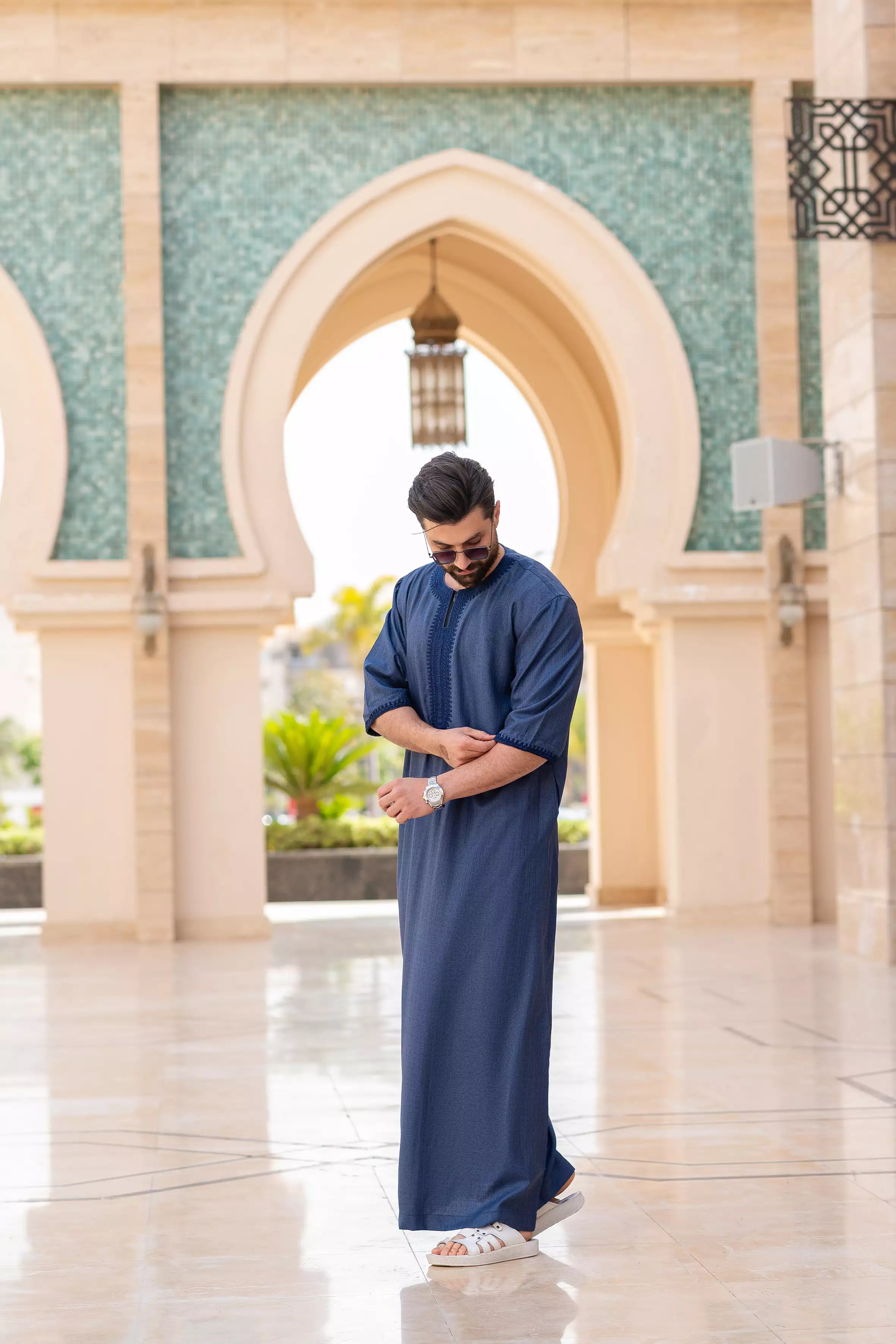 عبايه نبتدي  موسى نص كم