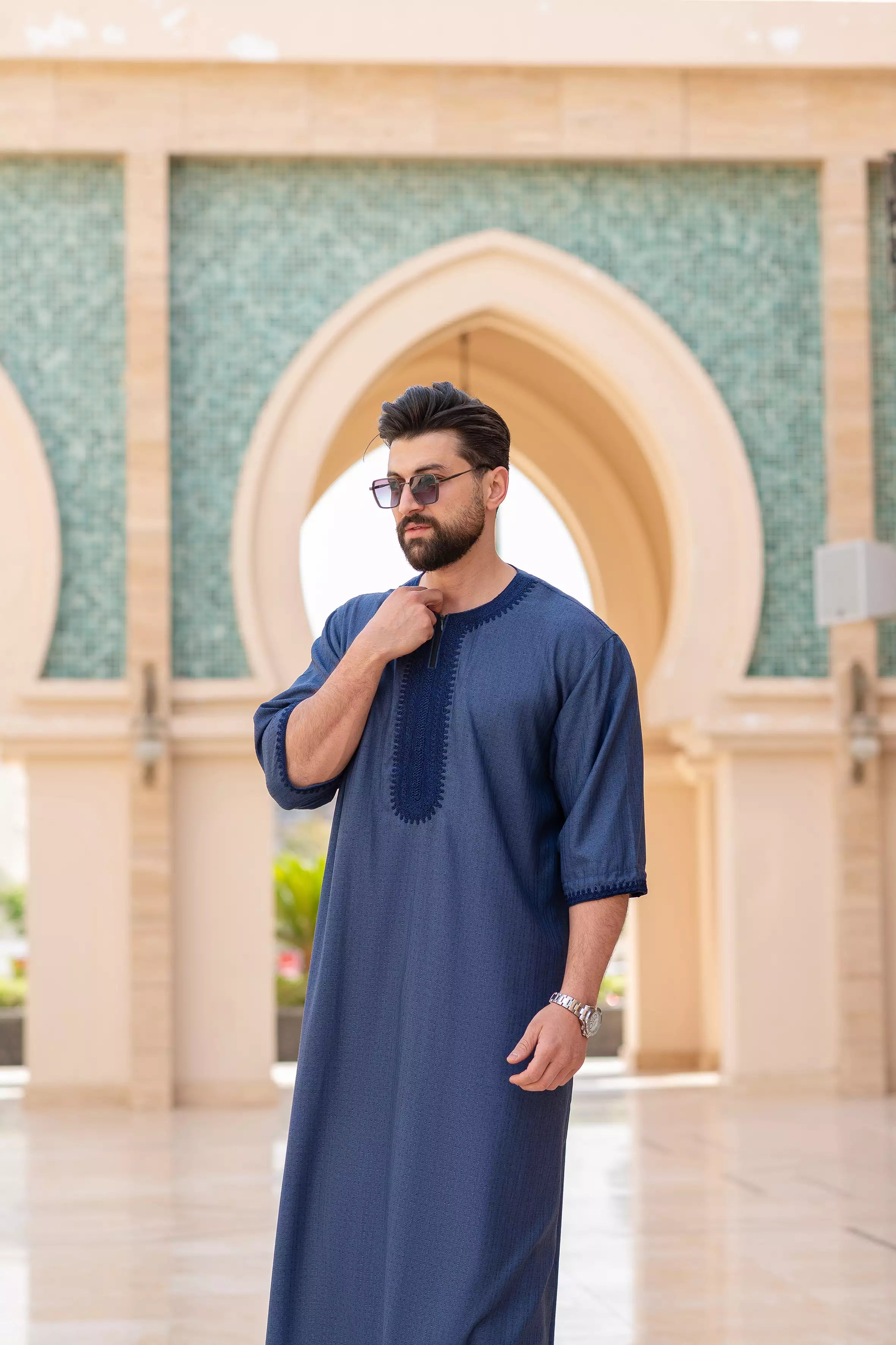عبايه نبتدي  موسى نص كم