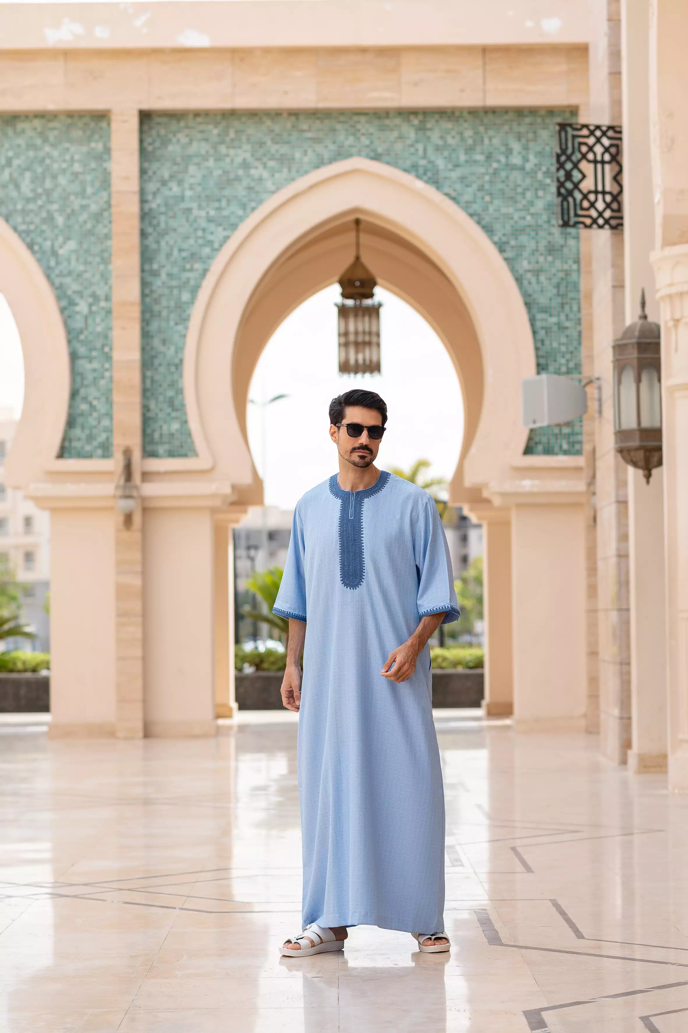 عبايه نبتدي  موسى نص كم