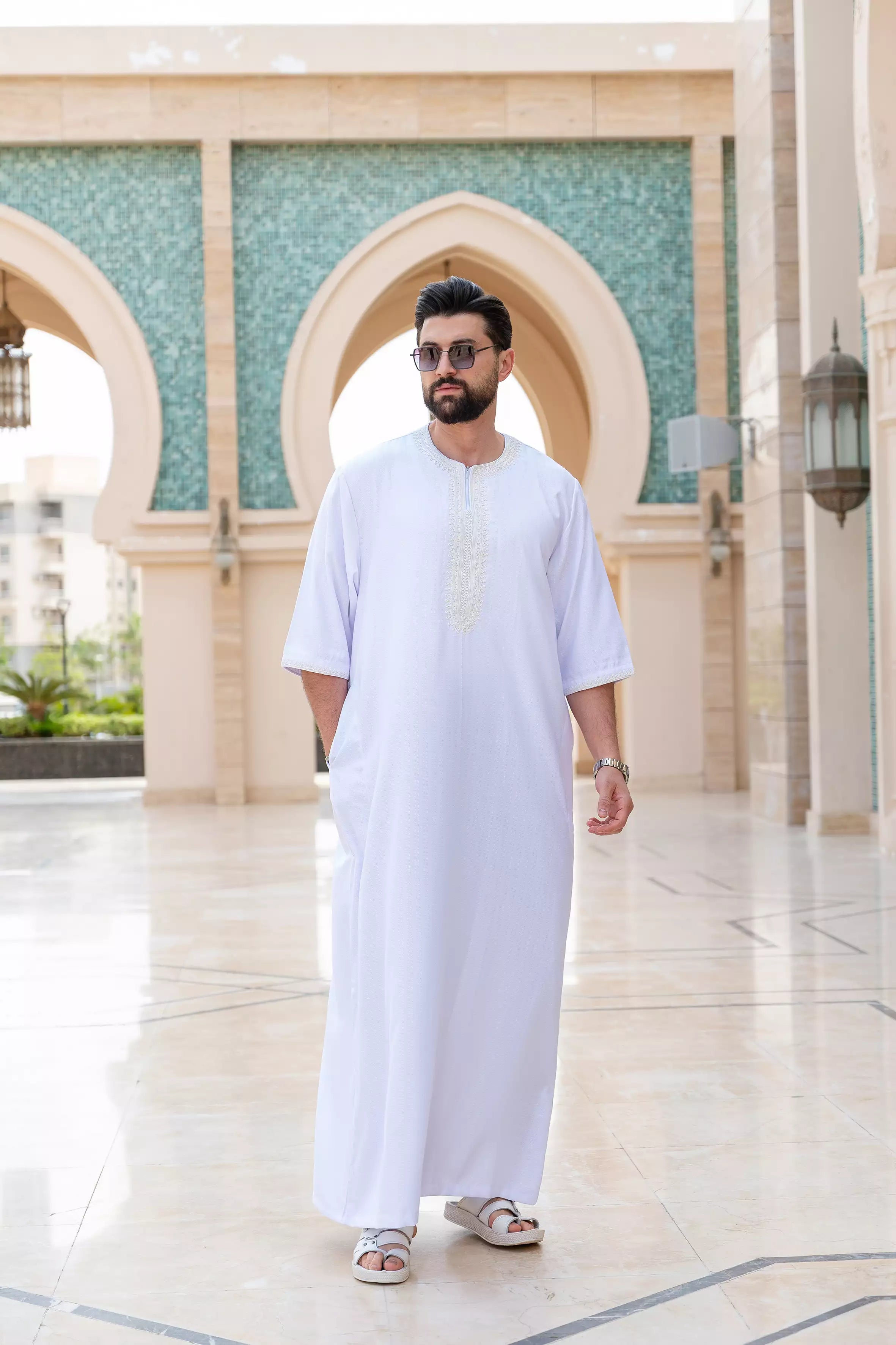 عبايه نبتدي  موسى نص كم