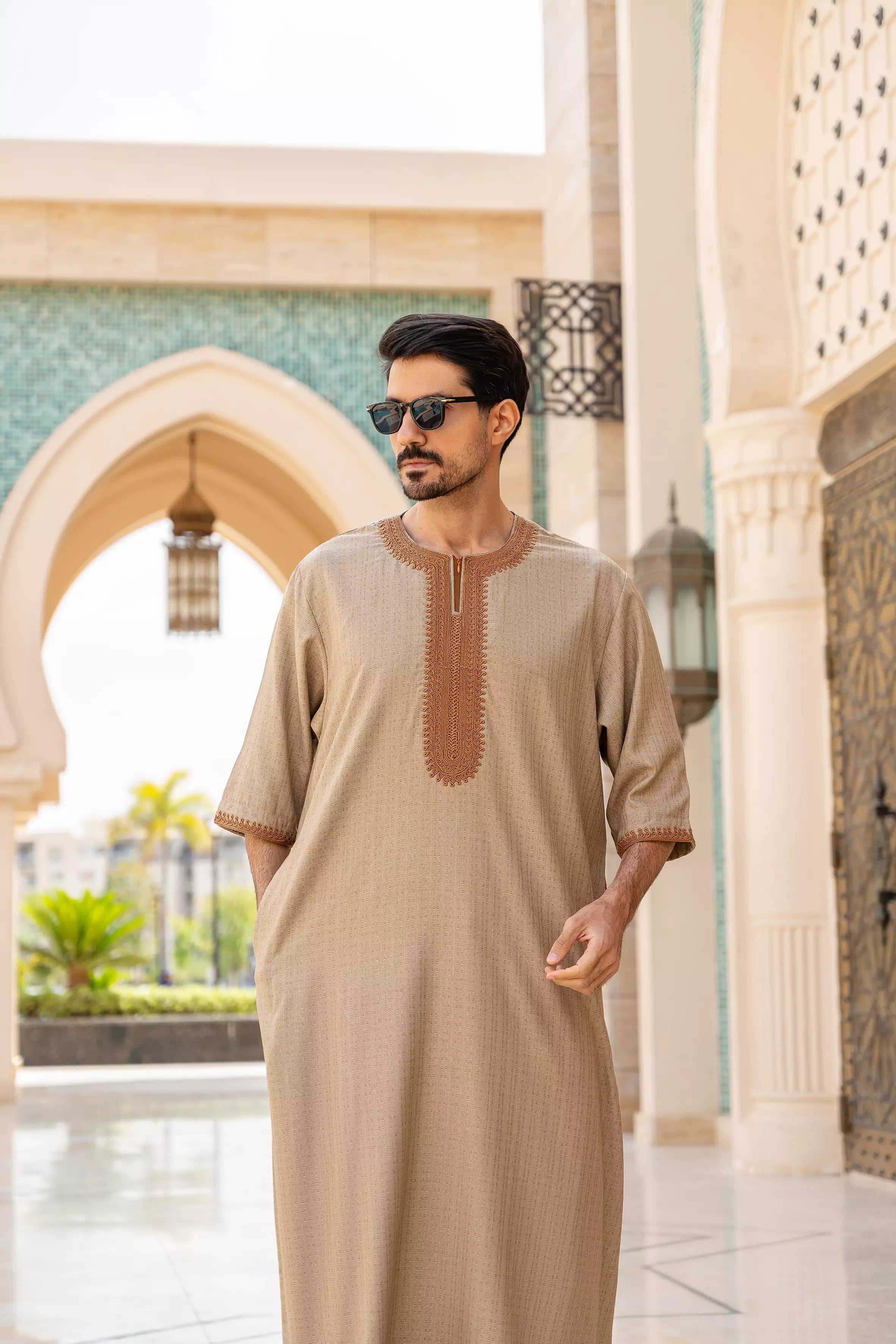 عبايه نبتدي  موسى نص كم