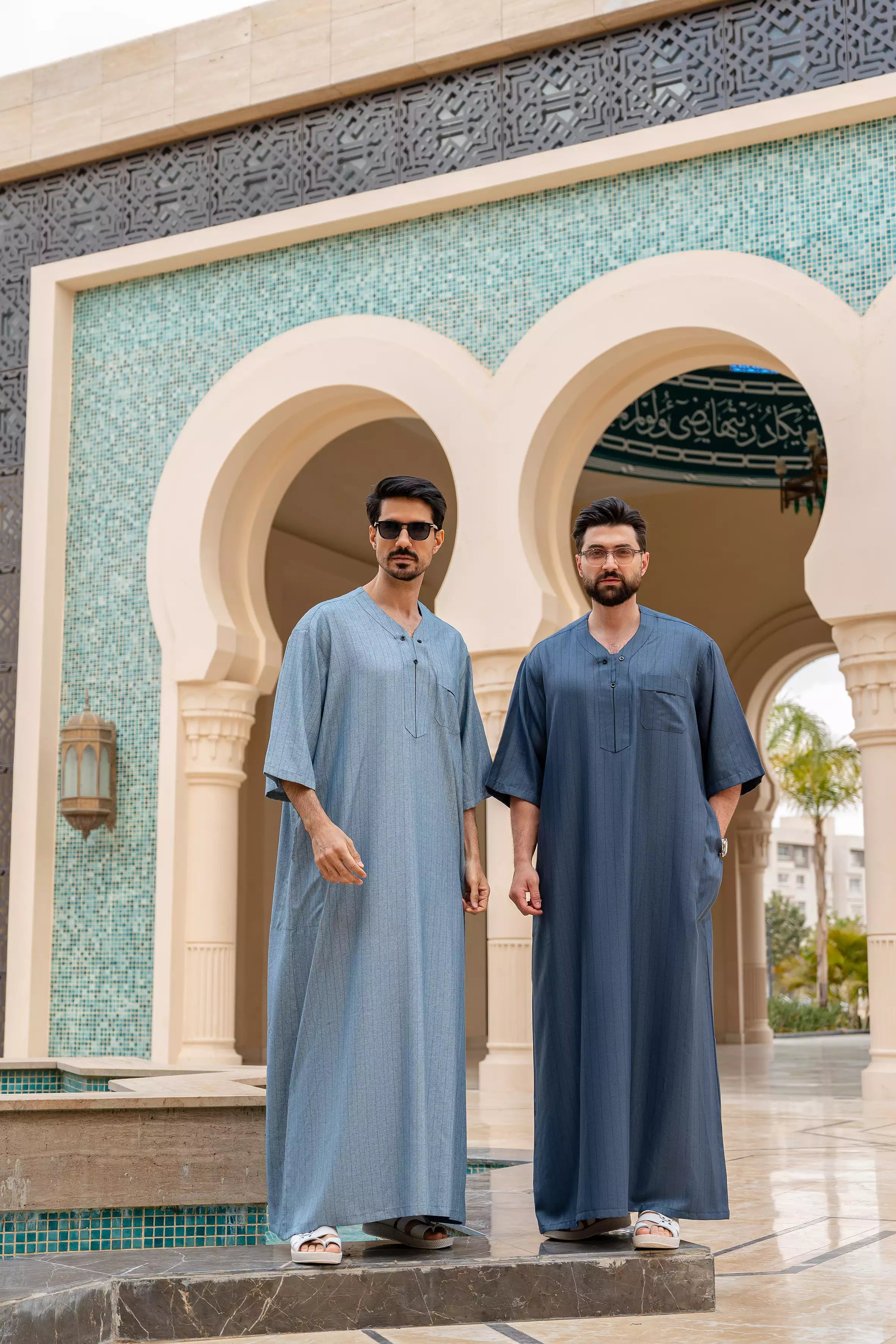 عبايه مالك  نبتدي نص كم