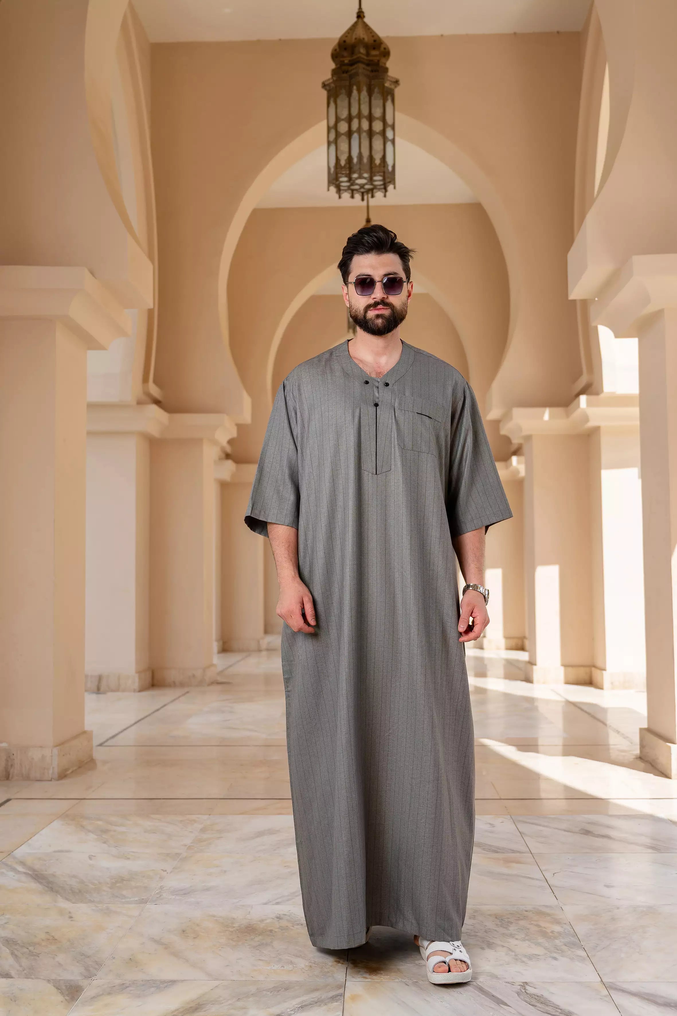 عبايه مالك  نبتدي نص كم