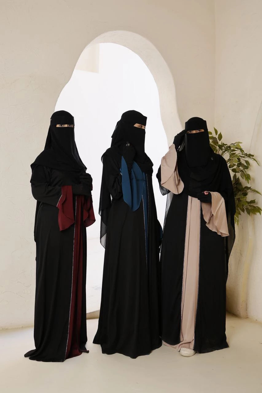 عباية  سيليا